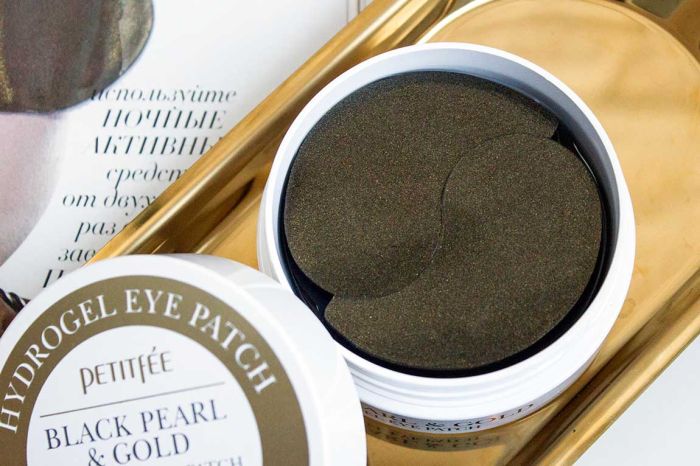 (China) Hydrogel Patches for the eye Area Petitfee Black Pearl & Gold Hydrogel Eye Patch 60pcs