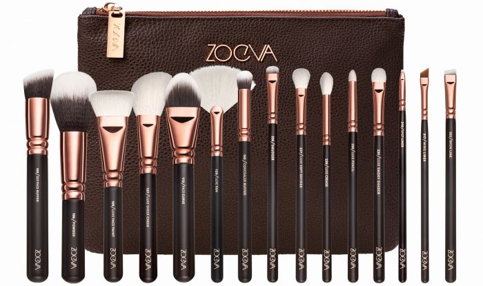 Zoeva Brush Set in a 15pcs Rose Golden Complete Set Cosmetic Bag