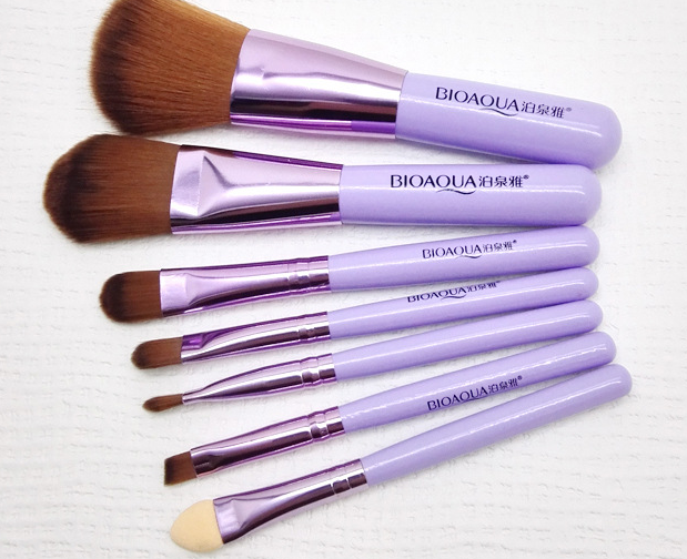 Bioaqua 7pcs Make Up Beauty Brush Set in Metal Case (Purple)