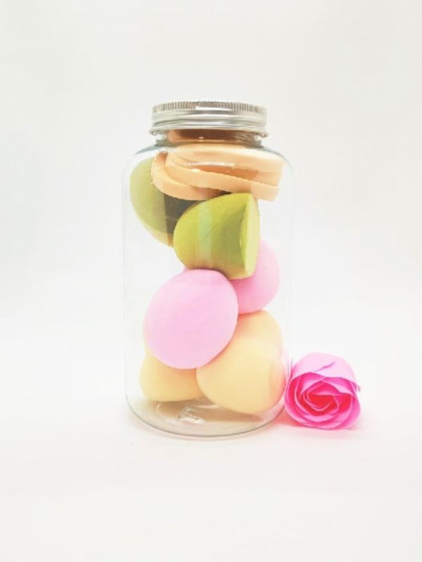 A set of makeup sponges in a jar is different (in assortment)