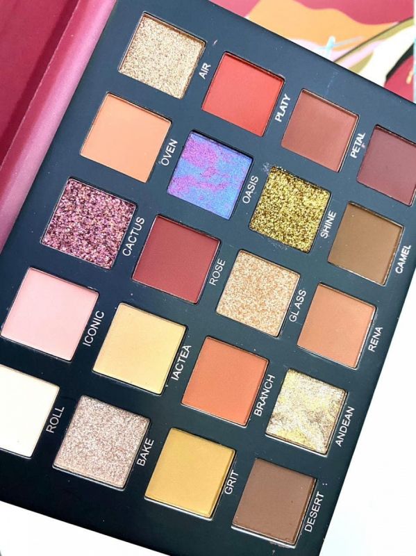 Professional Eyeshadow Palette Eyeshadow Palette Desert Rose 20 Colors