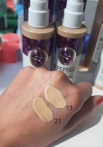 (China) Tonal foundation Enough 8 Peptide Full Cover Perfect Foundation SPF50+ PA+++ (Tone 13)