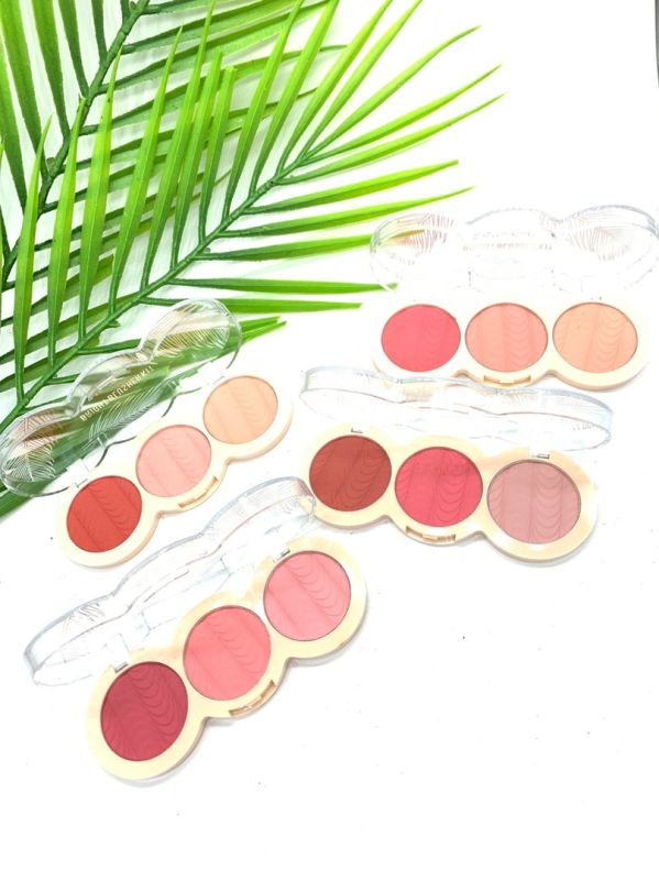 Face Palette Blush+Highlighter Seven Cool Smooth Shiny And Rosie Soft (row of 4 pcs)