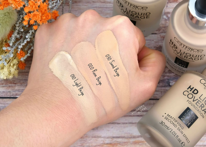 Catrice HD Liquid foundation, tone 20